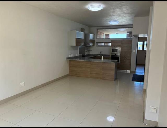 2 BEDROOM PROPERTY TO RENT IN WATERKLOOF RIDGE